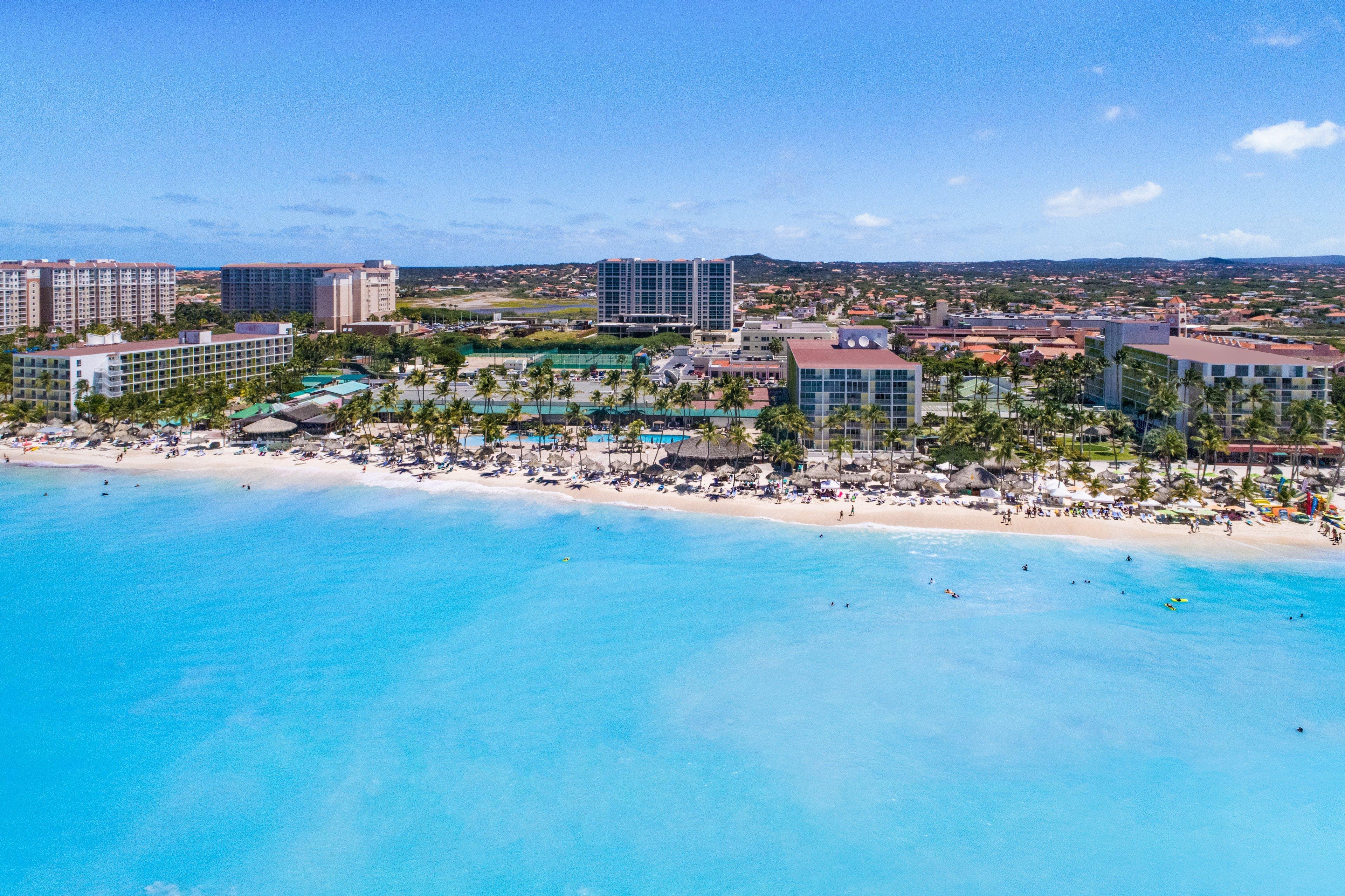 Holiday Inn Resort Aruba - Beach Resort & Casino, An Ihg Hotel Palm Beach Exterior photo